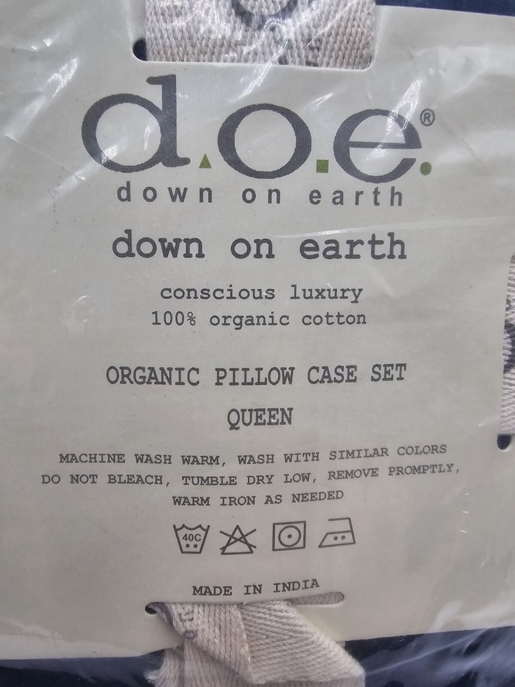 2 PC Down On Earth Navy Queen Pillowcase Set Organic