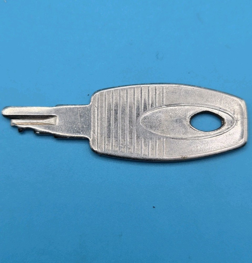 Vintage Starflite Luggage Key