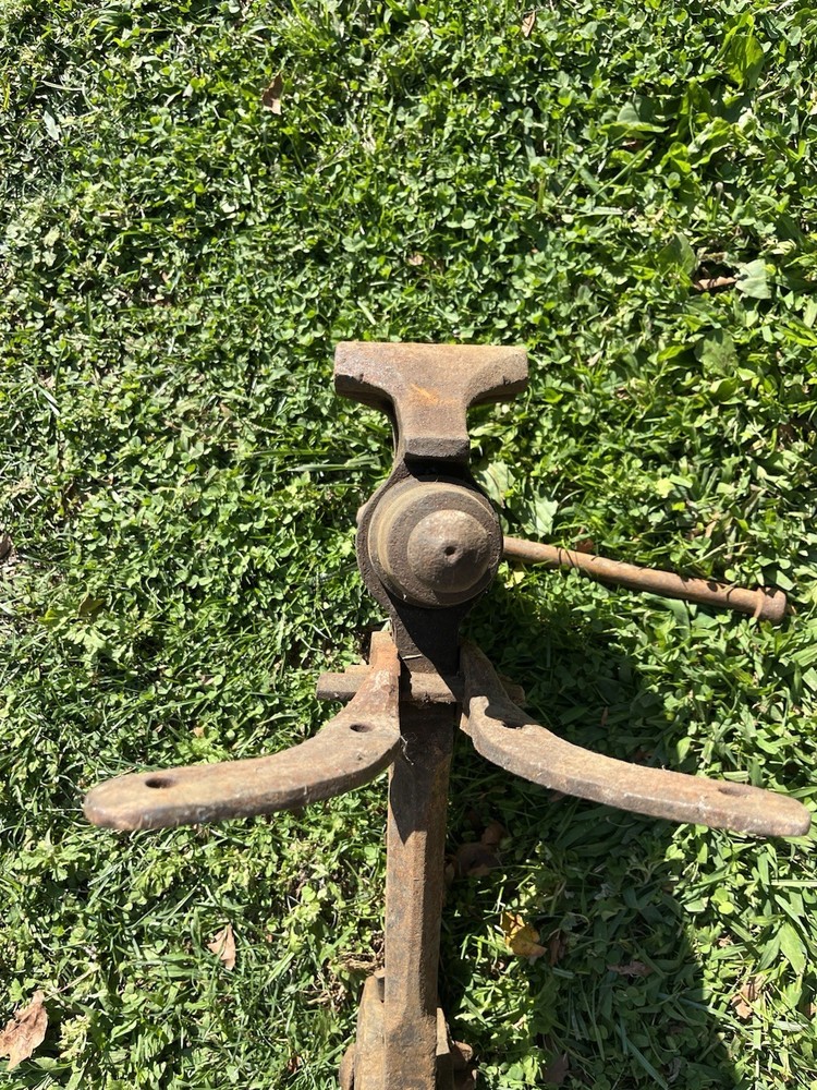 Antique Sanderson Sheffield Blacksmith's Vice Post Leg