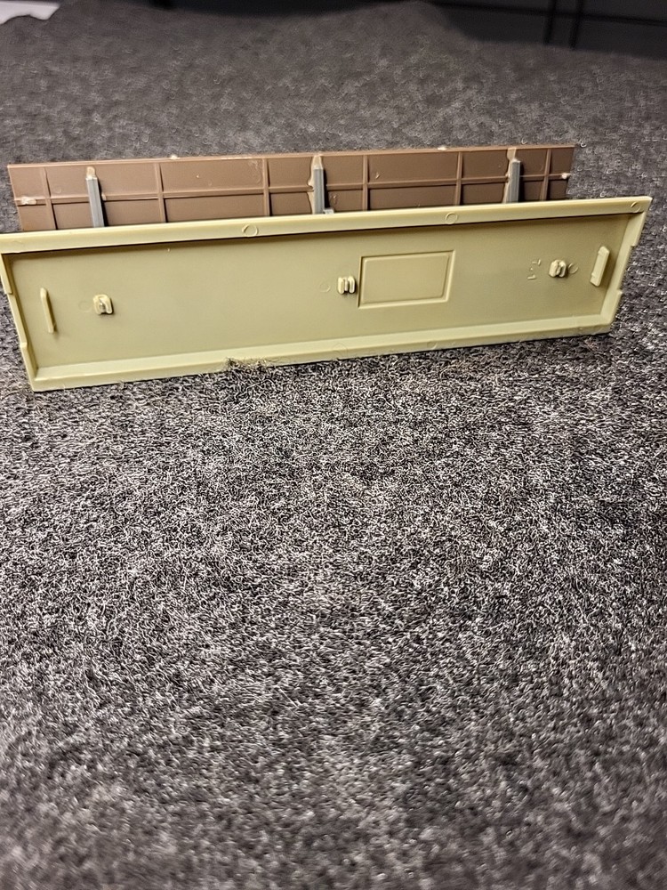 Vollmer Faller Kibri ?HO Scale Train Station Platform Fully Assembled
