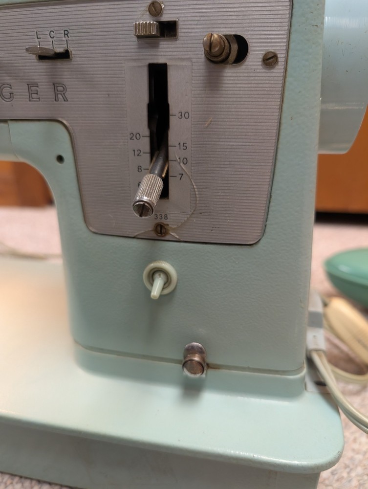 SINGER 338 Sewing Machine Blue With Attachments. Working