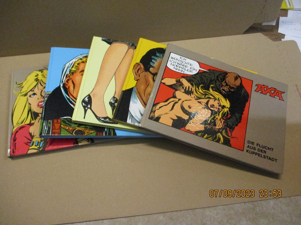 Comic Gallery Piccolo # 1-7 Complete HC