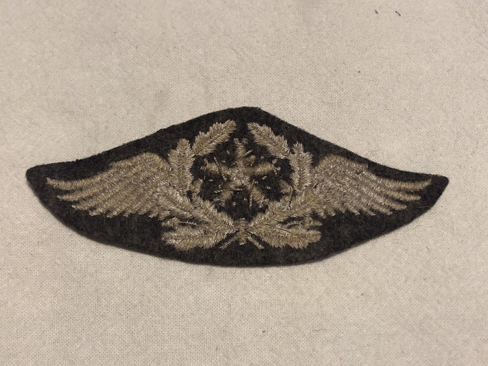 B523 - WWII German - Luftwaffe Flight Technical Pers Mech Sleeve Patch - No Glow