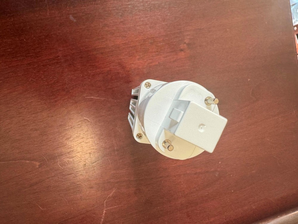 LEDI2 7W LED PLC Replacement Lamp Model: I2-V-PLC-7WG24D2700K G24D Socket