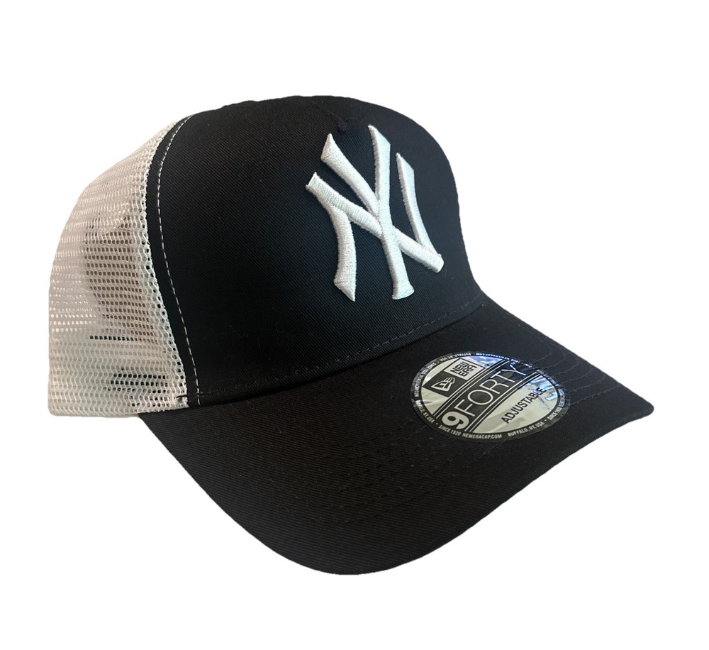 New York Yankees Adjustable Snapback Mesh Back Hat Cap