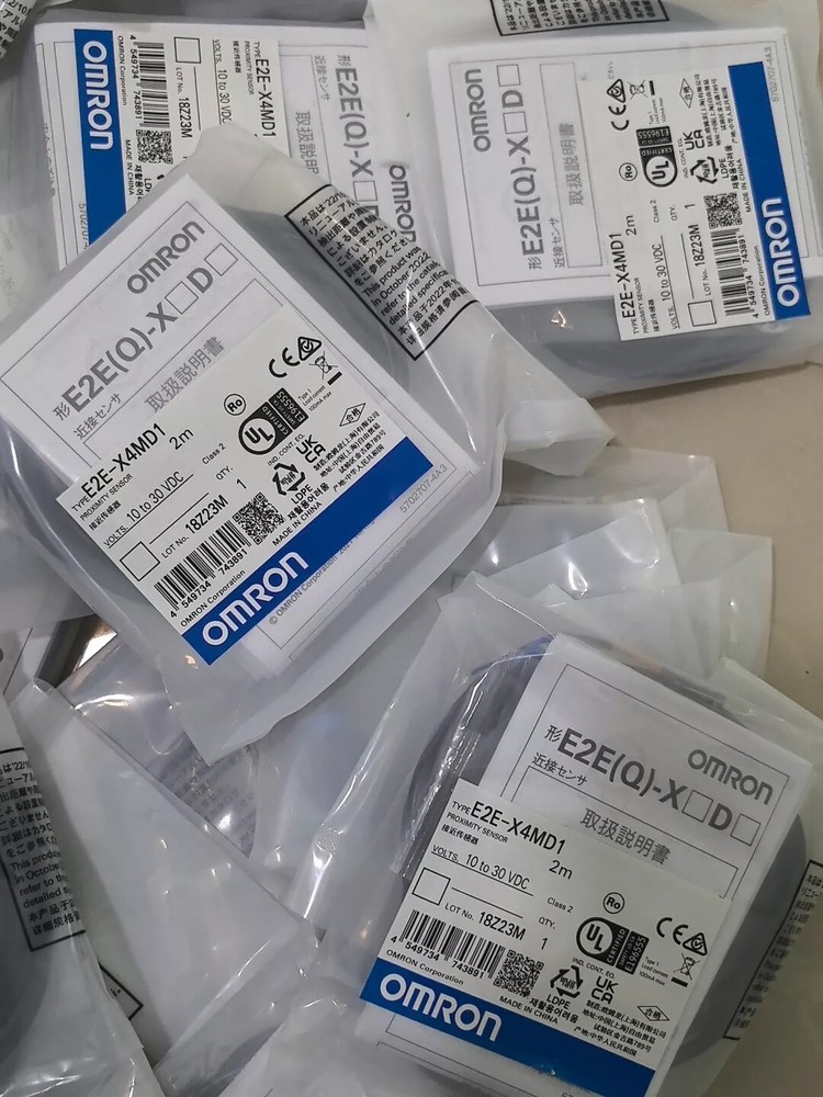 1pc OMRON E2E-X4MD1 New Proximity Sensor