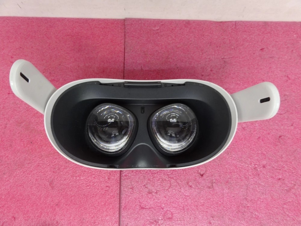 META OCULUS QUEST 2 VR KW49CM HEADSET& CONTROLLERS POWER-ON PARTS/REPAIR READ T9