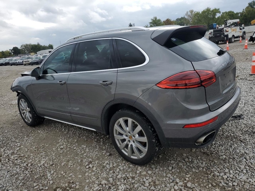 CAYENNE 2016 Info-GPS-TV Screen 744612