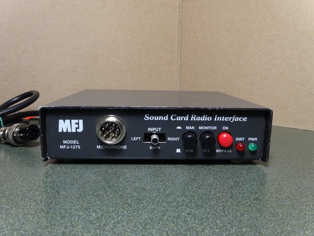 MFJ-1275/1275M Sound Card to Rig Interface Powers up USED UNTESTED