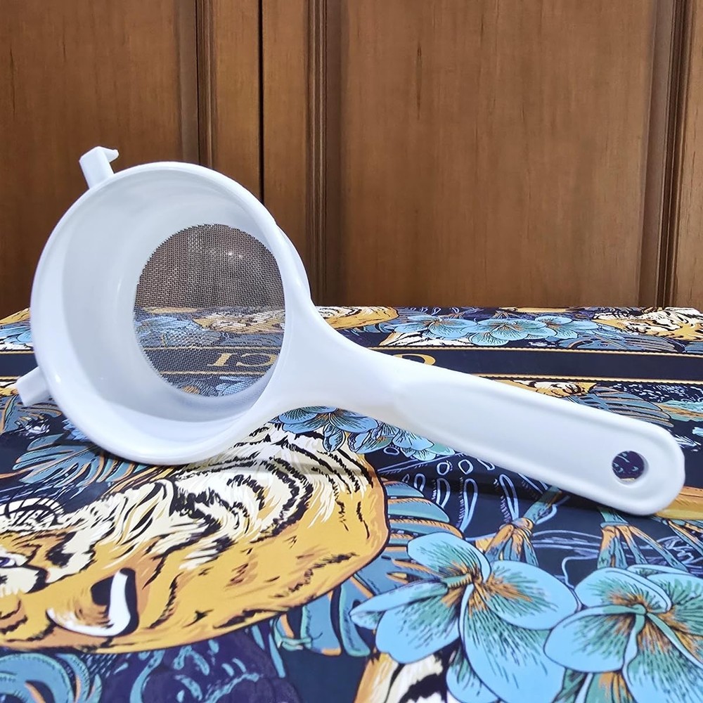 Plastic Strainer White 6.75" – Fine Mesh Kitchen Strainer with Handle | Light...