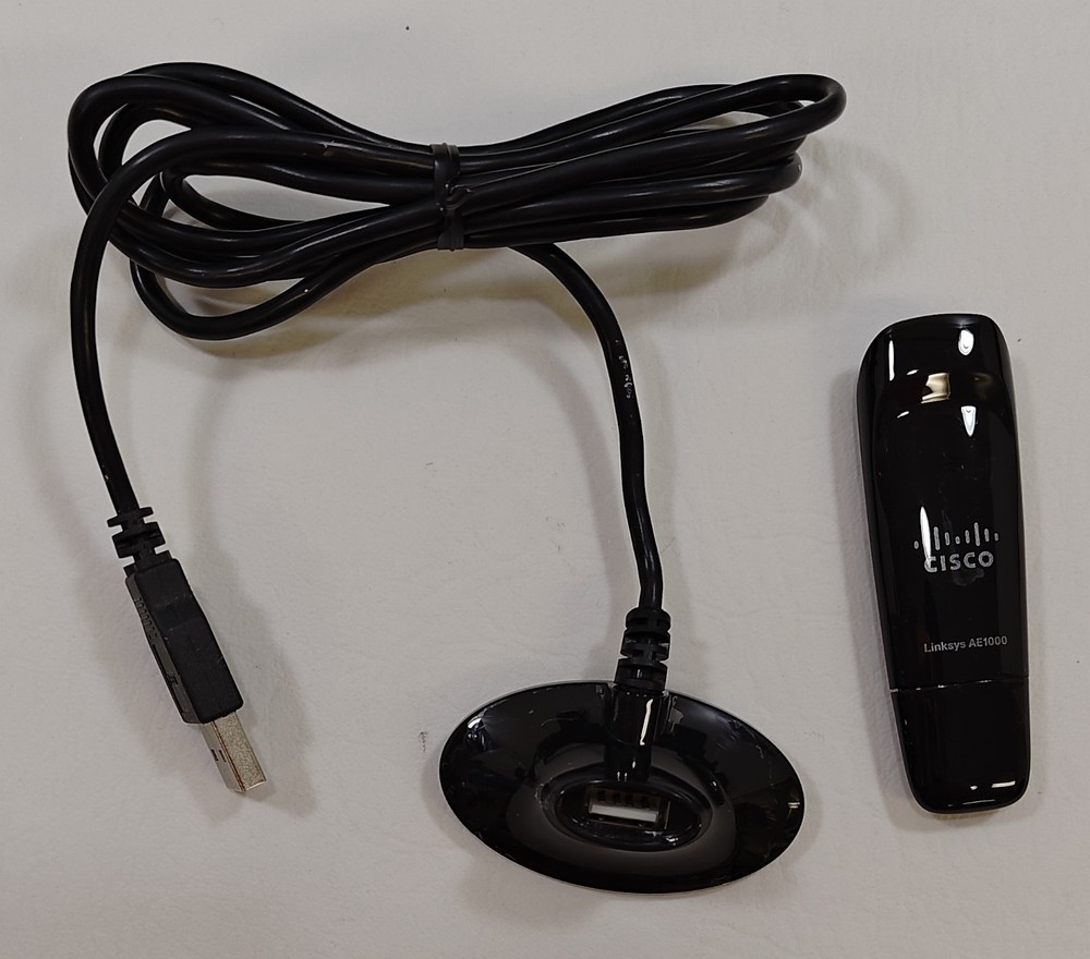CISCO LINKSYS AE1000 High Performance Wireless Network USB Adapter - Used