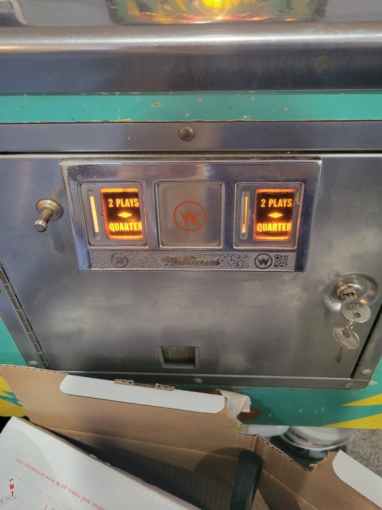 Williams Klondike Pinball Machine