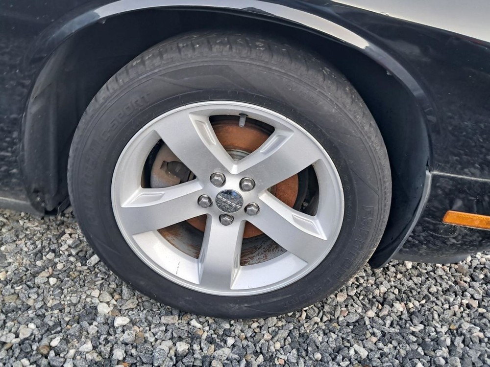 CHALLENGE 2013 Glove Box 4781013