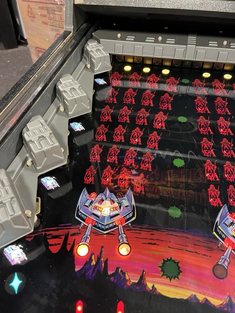 1982 RAPID FIRE ARCADE MACHINE PROF TECHS PLAYS GREAT