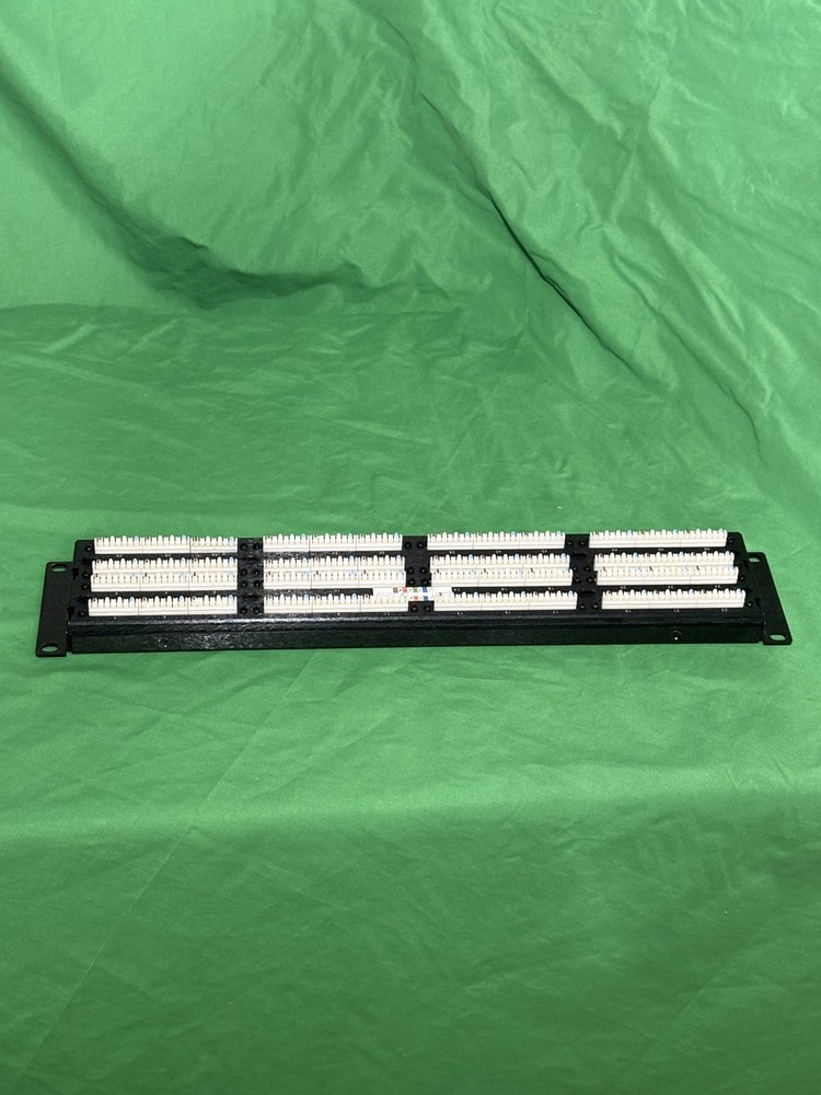 Siemon HD Series 48-Port Cat5e Patch Panel Rackmount