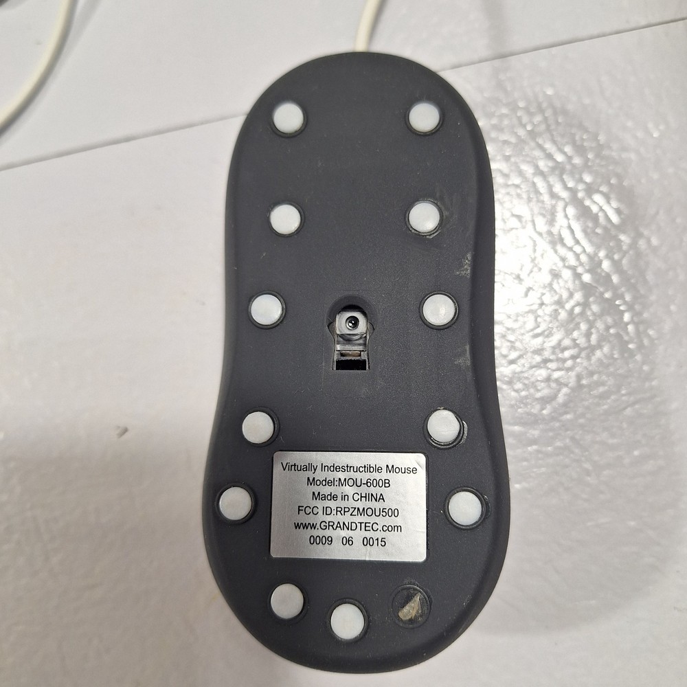 Grandtec Virtually Indestructible Mouse MOU-600B Wired
