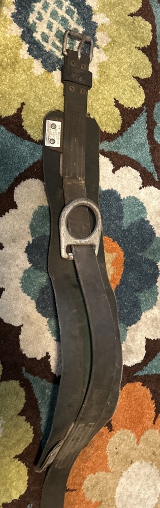 WM Baslin and Co climbing belt Large