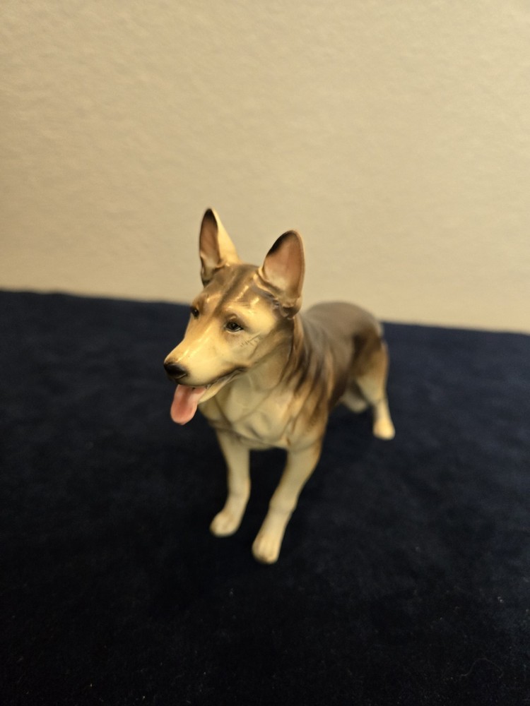 German Sheppard Figurine 5 Inch