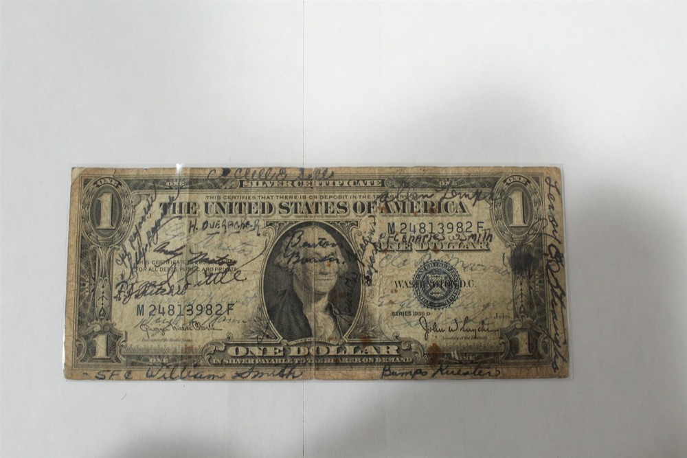Vintage 1935D $1 US Silver Certificate