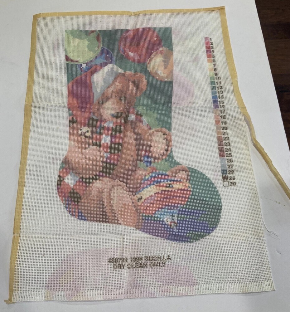 Bucilla SANTA BEAR Needlepoint Christmas Stocking Kit 60722 1994 Missing Thread