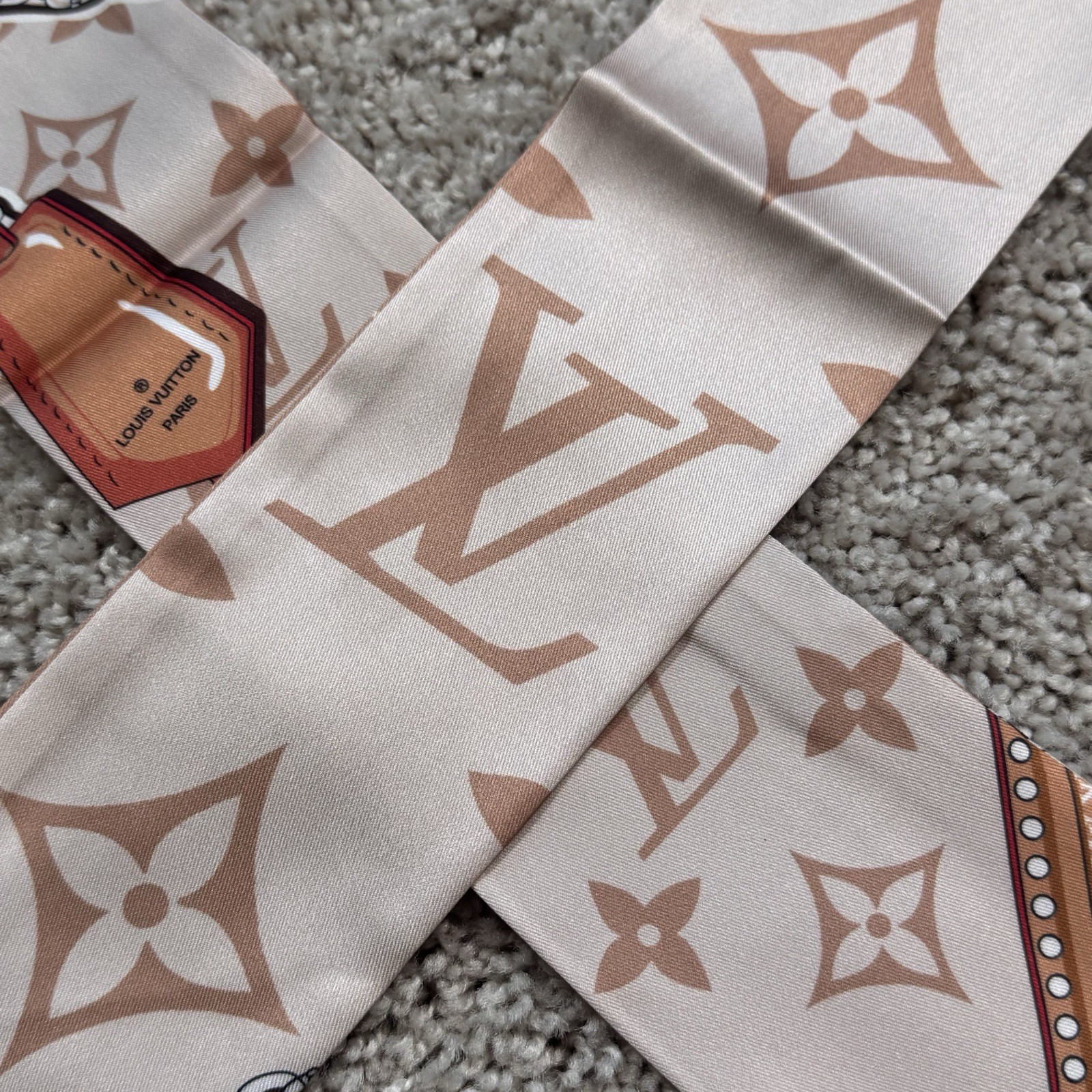 Louis Vuitton M79588 Ultimate Monogram BB Bandeau Beige 100% Silk Women’s Scarf