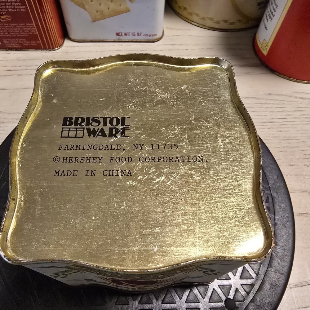 Hersheys Cocoa Tin