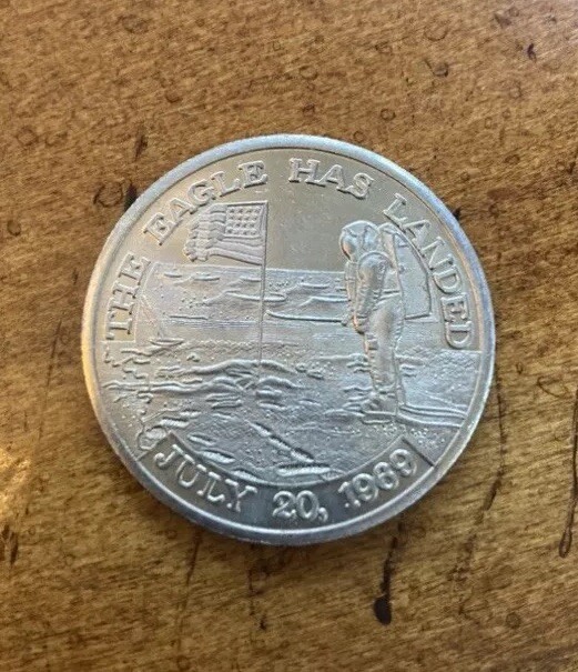 NASA 1969 Eagle Has Landed Medallion Apollo 11, Columbia - Flown Metal