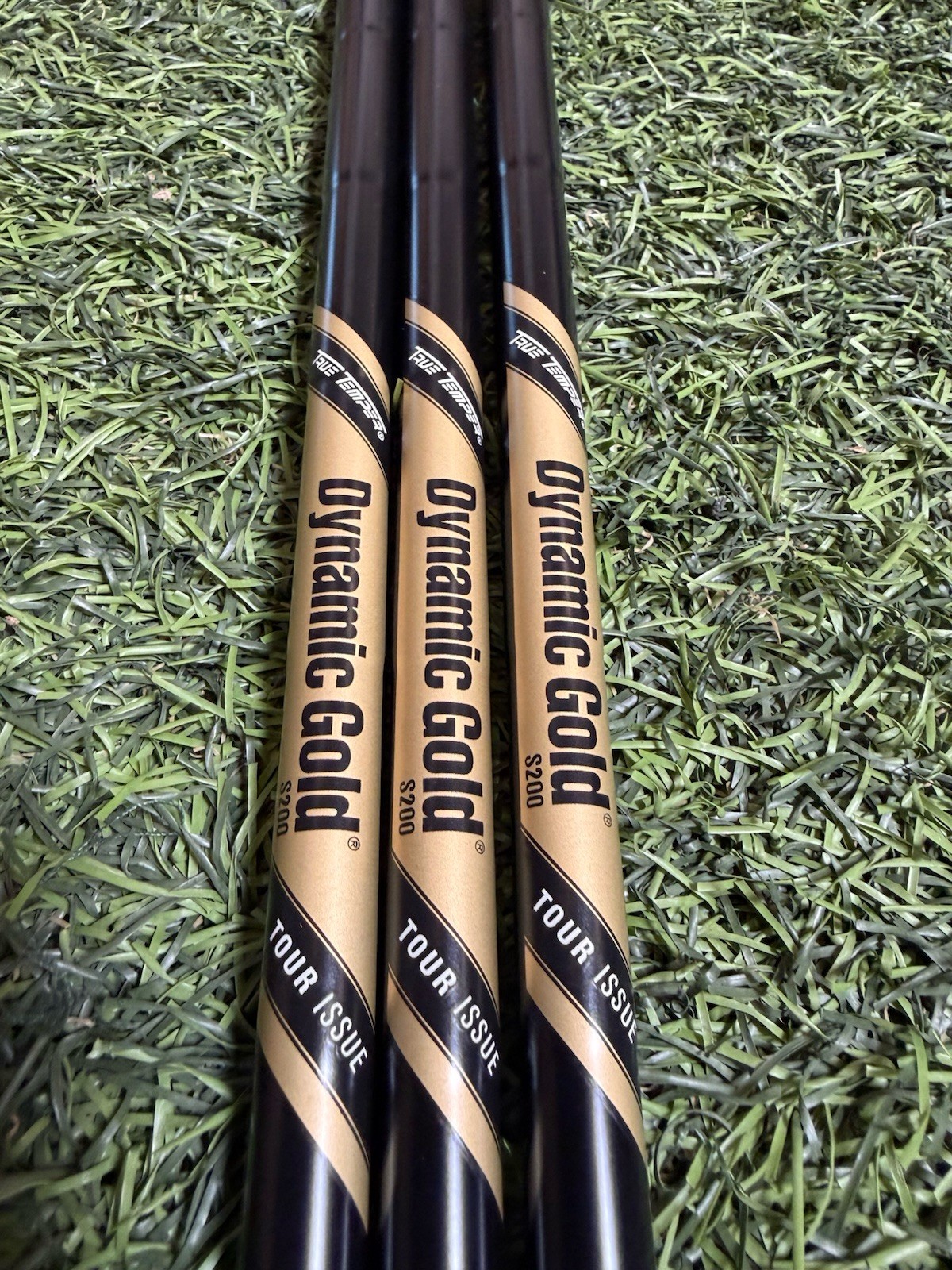 (3) True Temper Dynamic Gold ONYX BLACK Tour Issue S200 Stiff Wedge Shafts