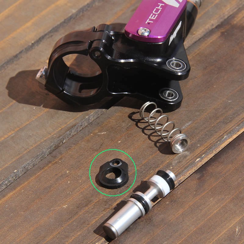 HOPE - Stop Plate for TECH3/4 Master Cylinder