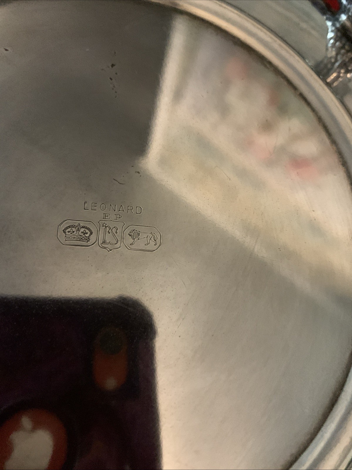 Leonard EP Silver Plated Three Footed Casserole Dish W/handles