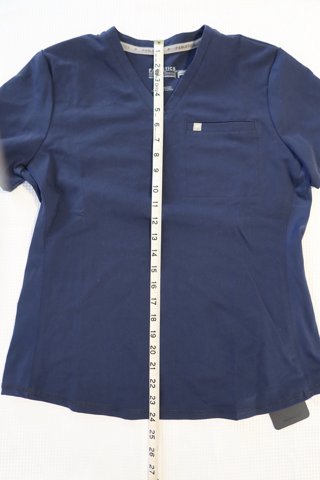 Fabletics Vital 1-Pocket Scrub Top- Navy, Small