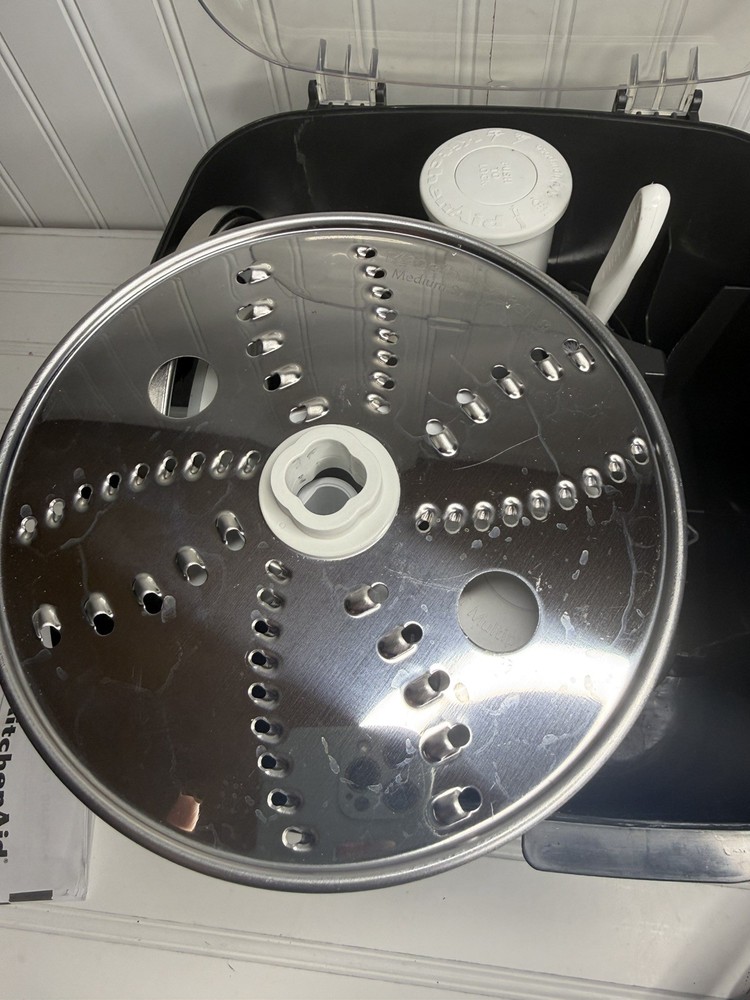 KitchenAid Food Processor Blades Chopping Kit Plastic Container Used KFP 1466