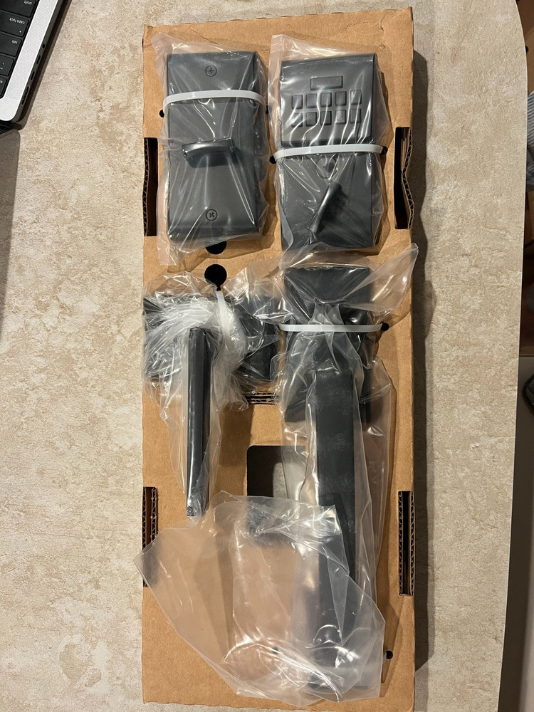 NEW Emtek E4817HLORHUS1 Modern Keypad Entryset - Black