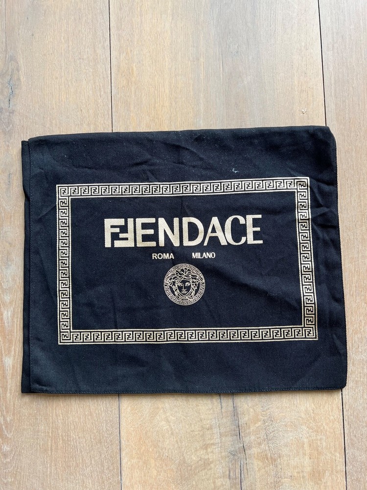 Fendace Black Small Pouch
