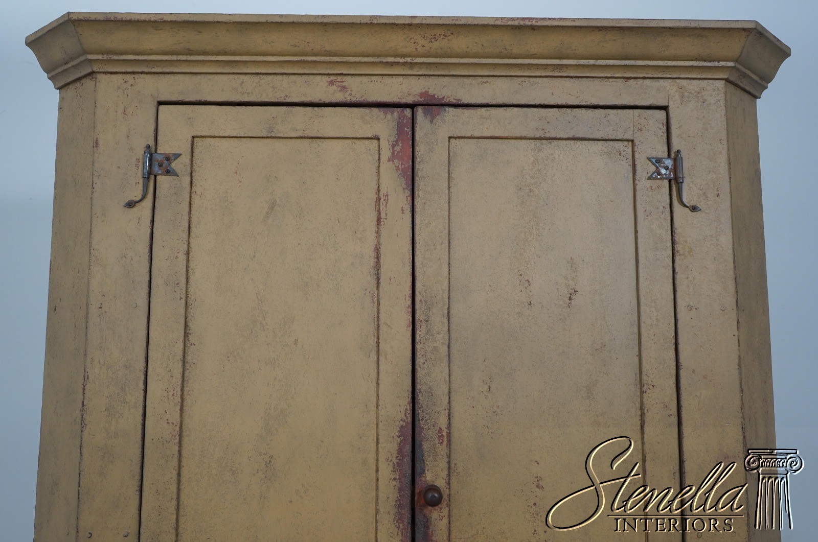 L60554: J.MURPHY Hand Crafted Painted Country Corner Cabinet