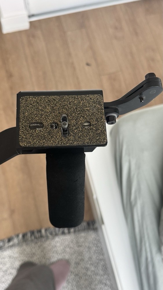 Stroboframe Quick Flip Flash Bracket – Adjustable Arm with Foam Grip