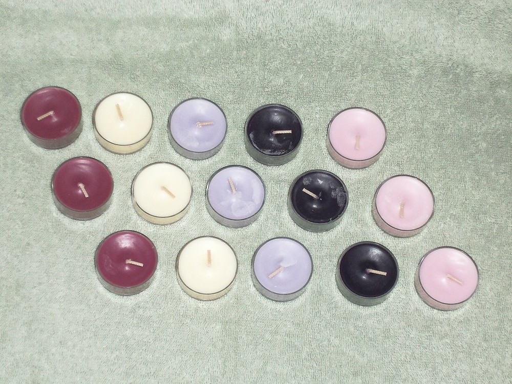 Partylite ReminiScent 15pc Tealight Sampler -- NIB