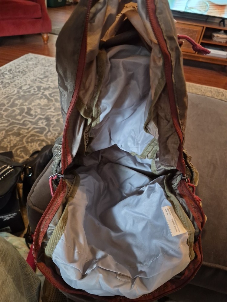 EDDIE BAUER TRAVELER BAG 20L