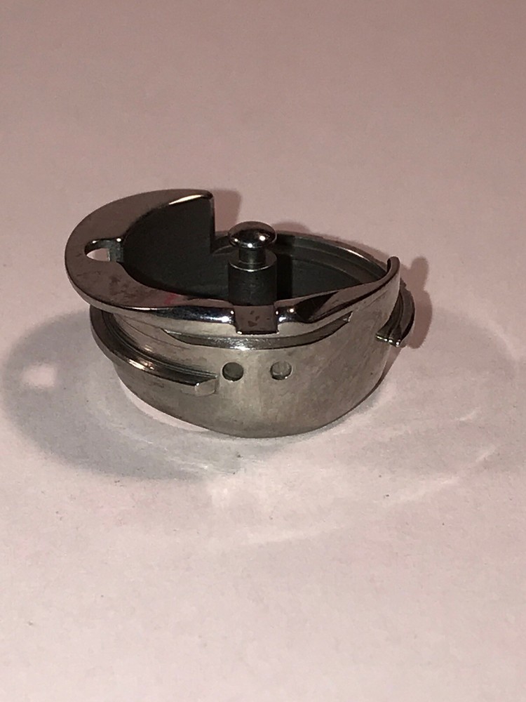 *NEW* 541680-SINGER-HOOK BASE *FREE SHIPPING*