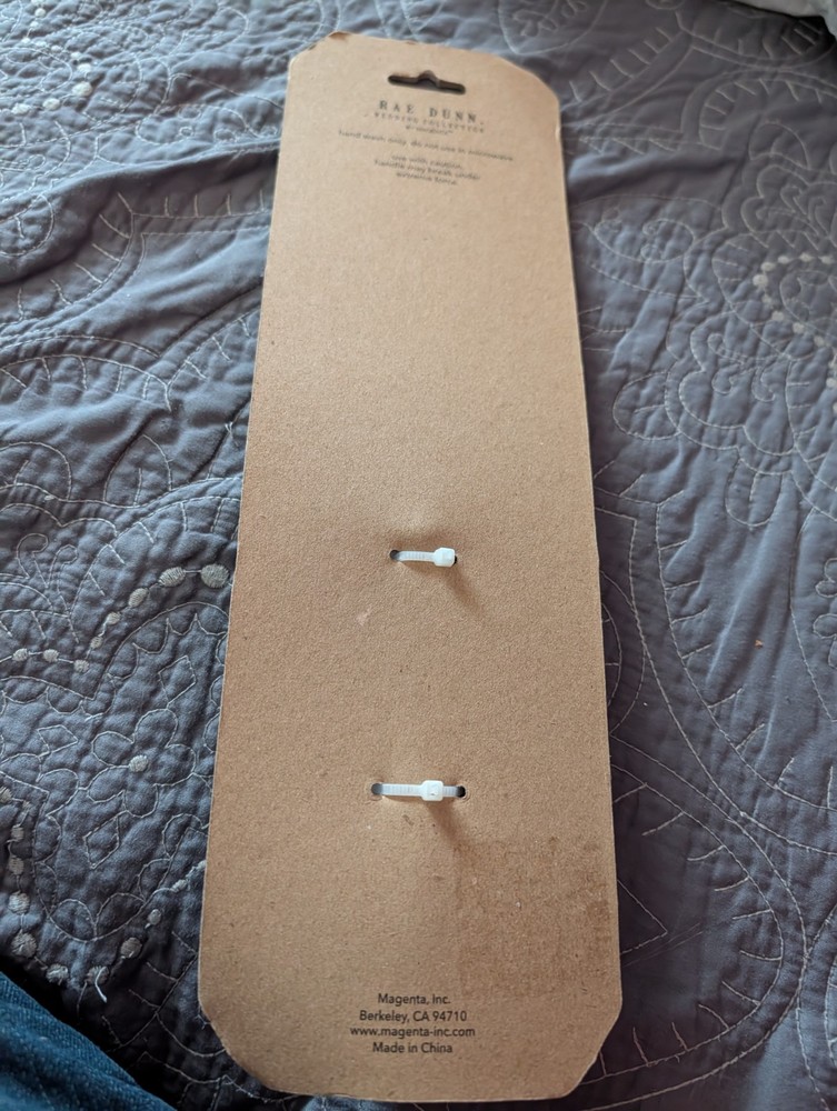 Rae Dunn Ceramic Wedding Cake Server Mr. & Mrs. New