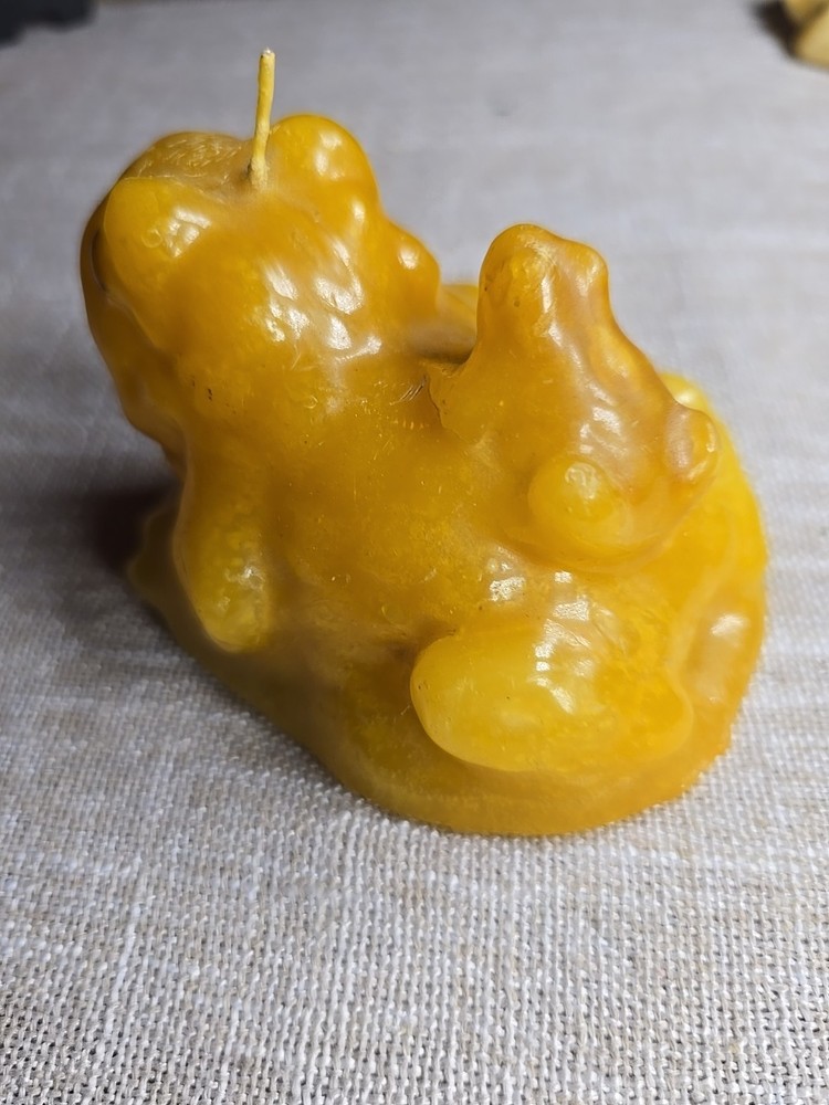 Vintage Frog Shaped Candle
