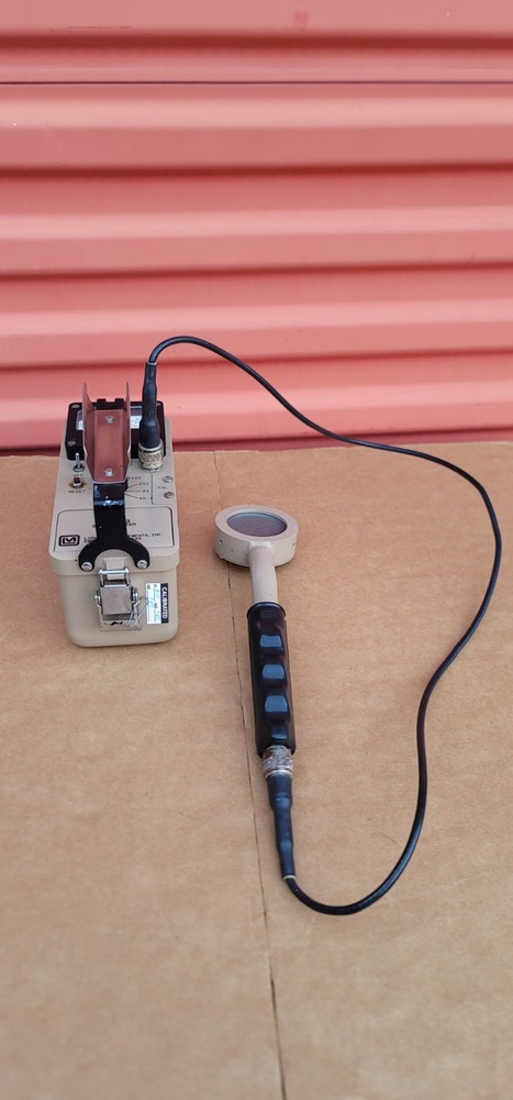 Ludlum Model 3 Survey Meter CPM 44-9