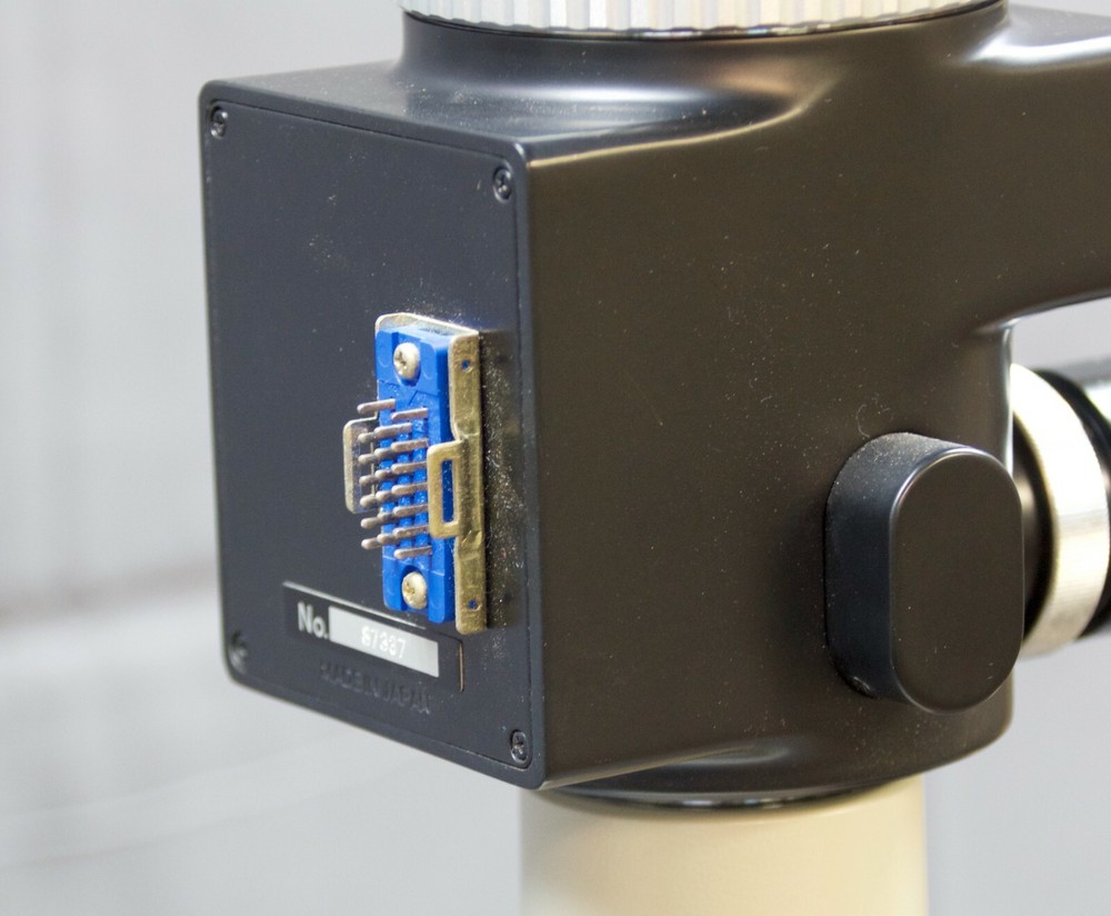 Nikon Diaphot Microscope (R10)