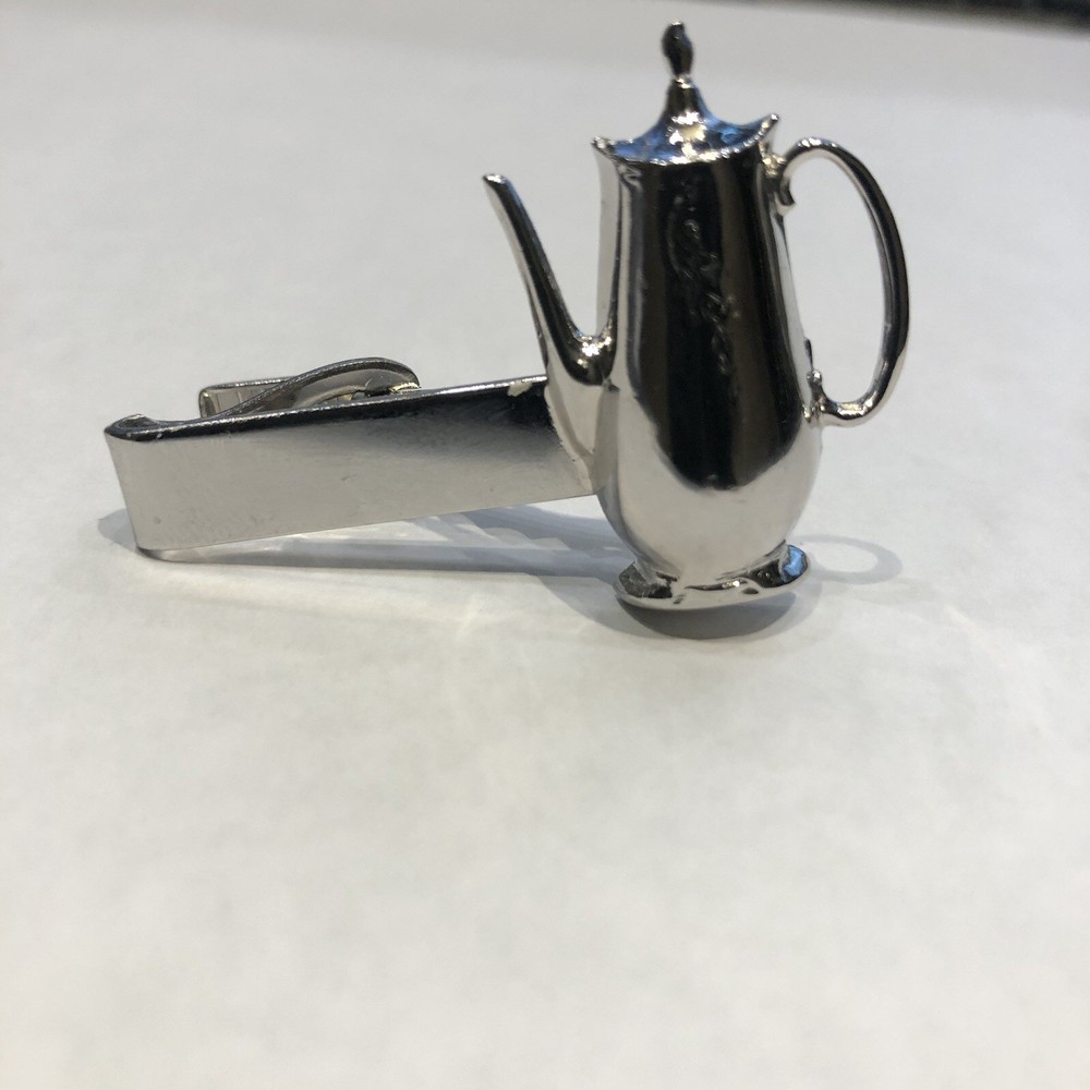 Huge Kettle Tie Clip