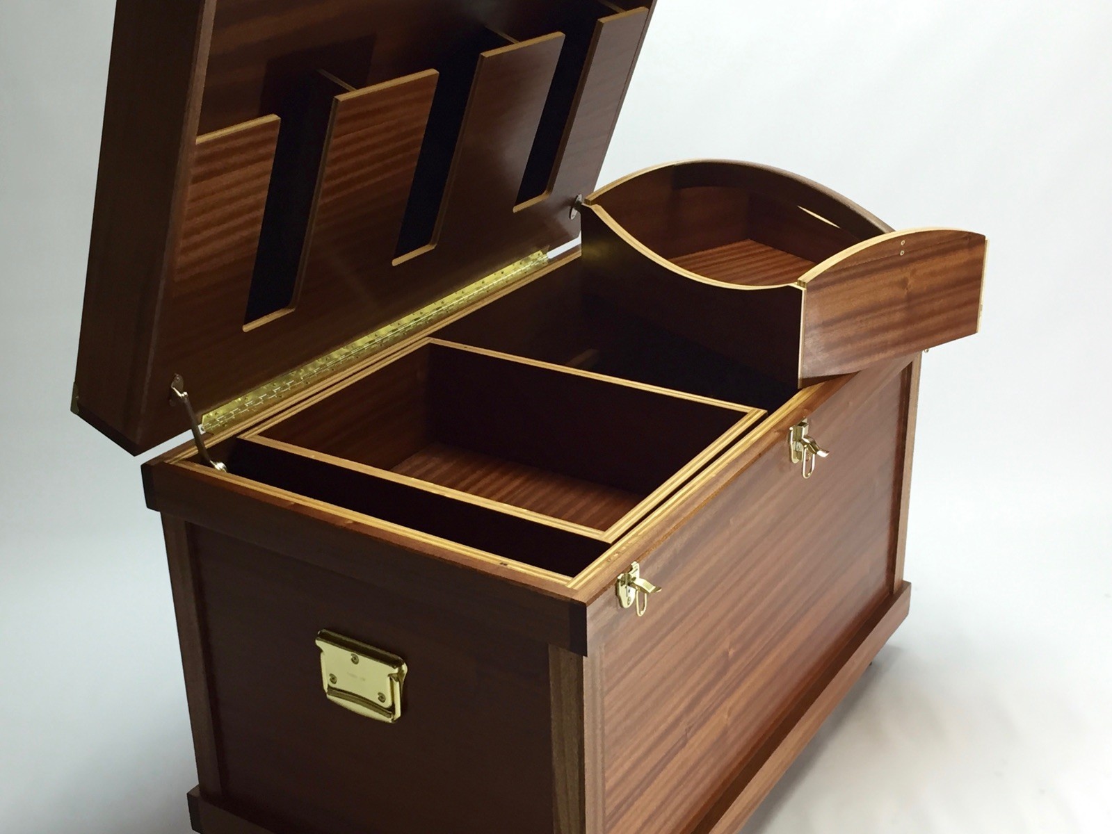 Tack Trunk with bandage lid/ tray/ made from Mahogany Sapele