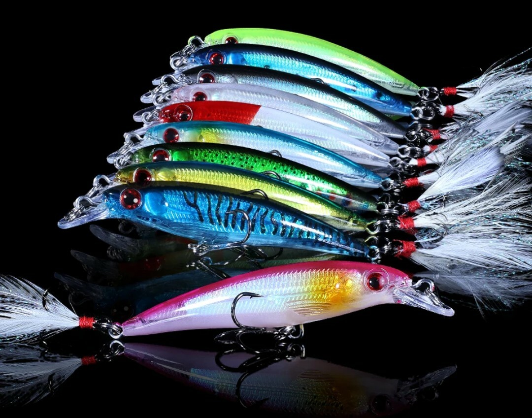 10 pcs Hard Minnow Fishing Baits Bass Lures Crankbait Tackle Wobbler New Lot