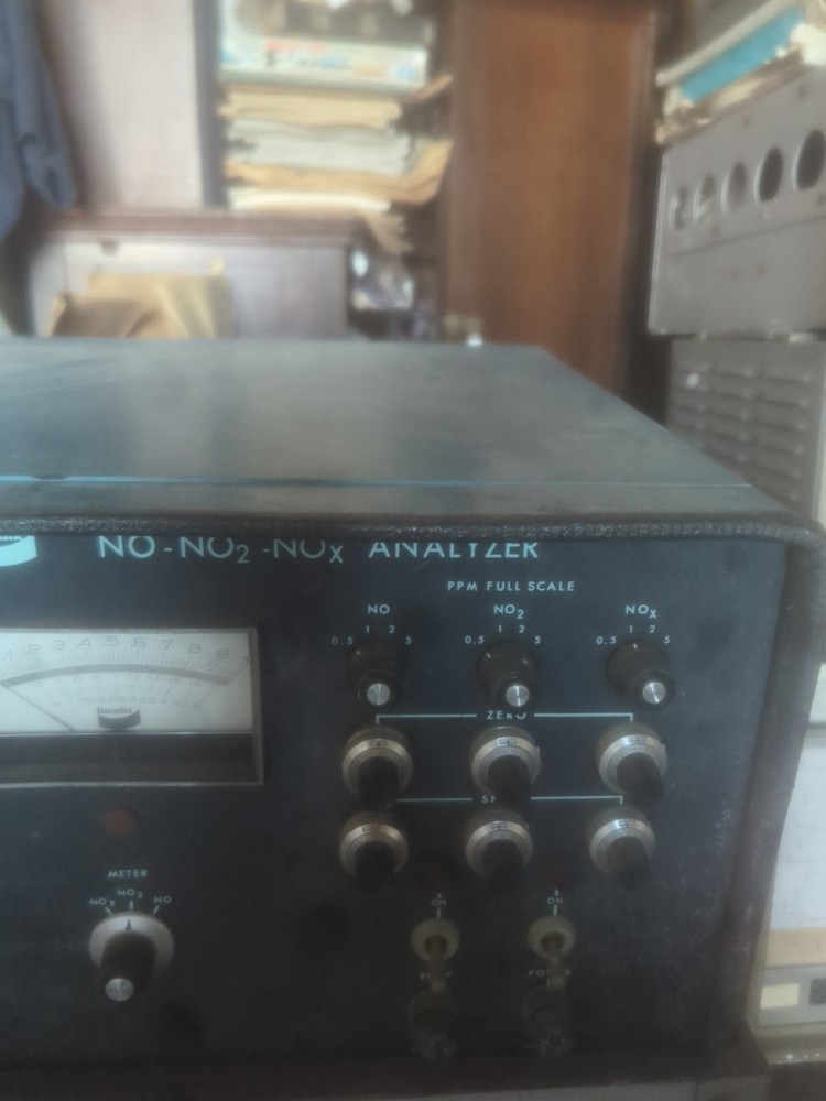 NO-NO2-NOX Analyzer Bendix Untested