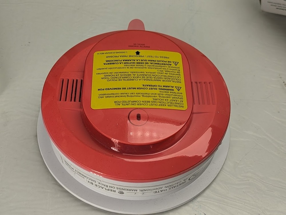Kidde Hardwired Interconnected Smoke Detector, Photoelectric Sensor with Damage