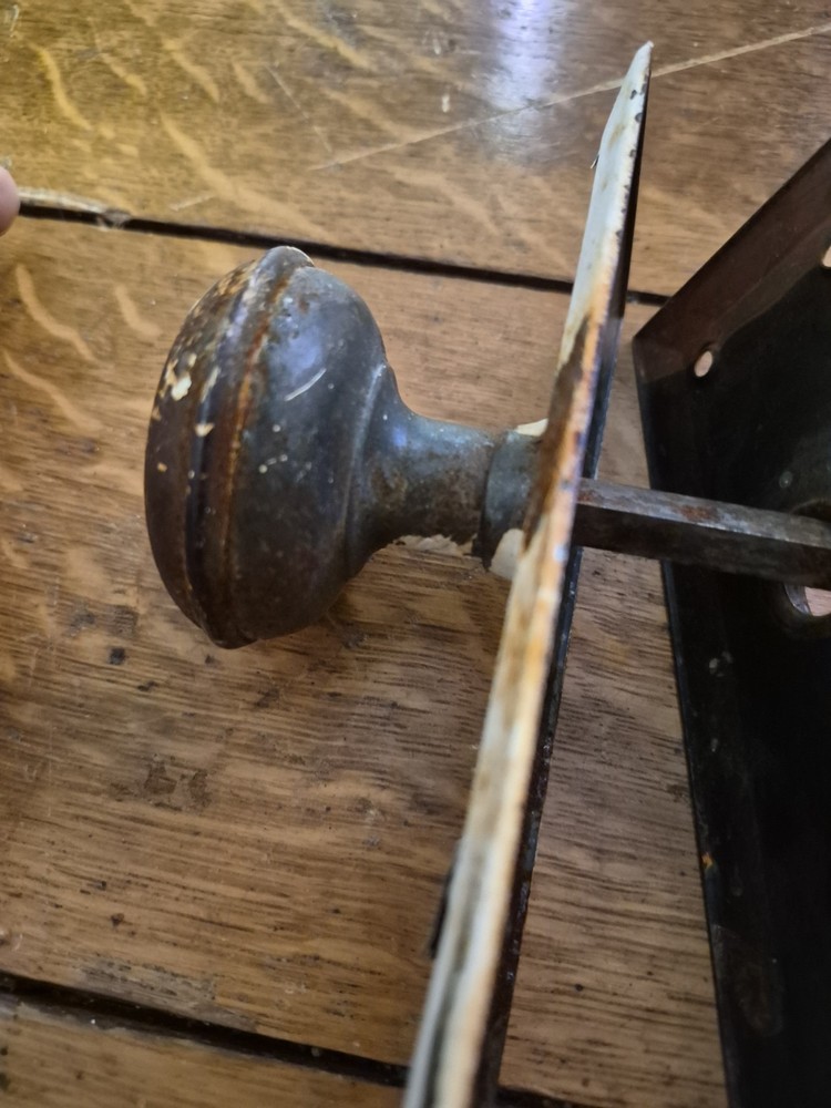 Vintage Metal Door Knobs and Face Plates