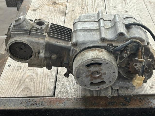 Honda CT 70E Engine